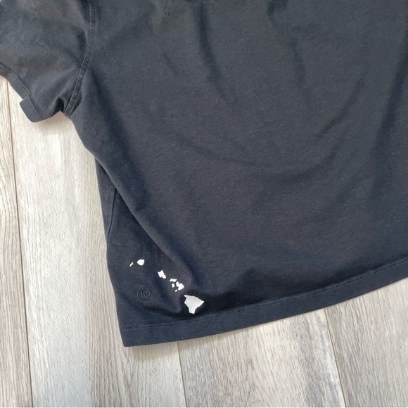 Lululemon Crop Tshirt classic fit cotton blend womens Black (size 10) athleisure - Picture 6 of 7